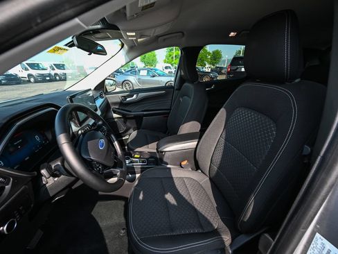 Used 2023 Ford Escape Active w/ Tech Pack #2 AWD/4WD image 19
