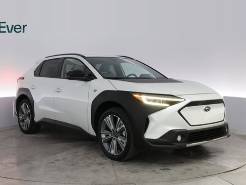 Used 2023 Subaru Solterra AWD image 4