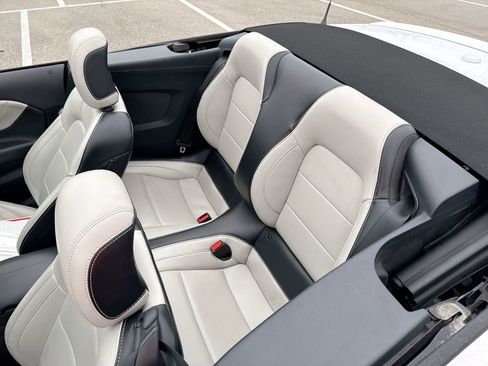 Used 2024 Ford Mustang Premium image 25