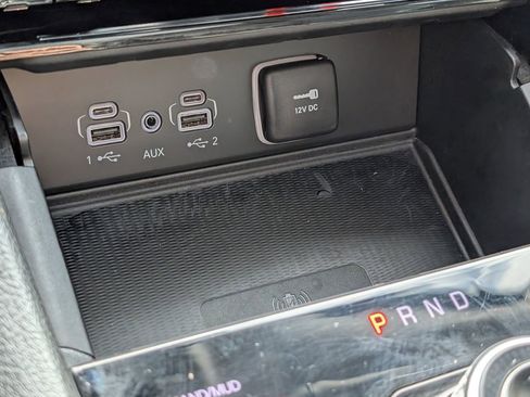 Used 2023 Jeep Grand Cherokee Limited w/ Luxury Tech Group II image 20