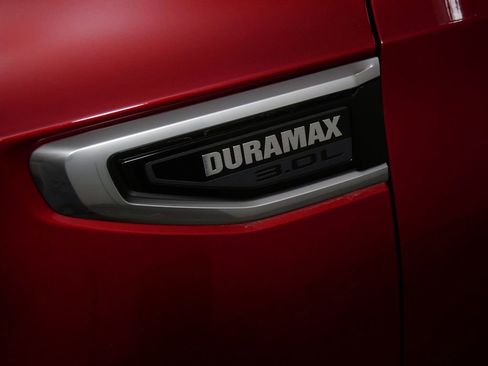 Used 2024 GMC Yukon Denali image 15