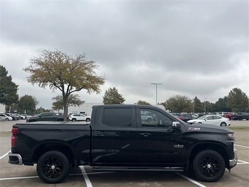 Used 2019 Chevrolet Silverado 1500 LT w/ Texas Edition image 3