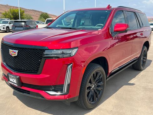 Used 2022 Cadillac Escalade Sport Platinum AWD/4WD image 1