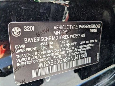 Used 2017 BMW 320i xDrive 320i xDrive image 20