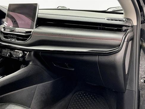 Used 2022 Jeep Compass Trailhawk w/ Trailhawk Elite Group image 17