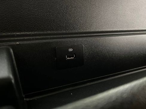 Used 2023 Ford Expedition Max Platinum image 34