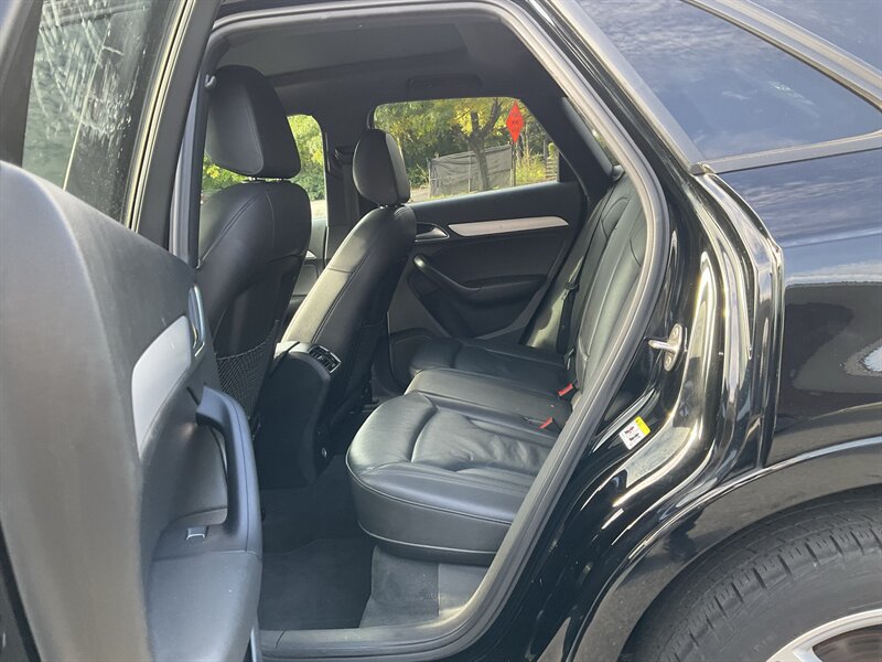Used 2018 Audi Q3 2.0T Premium AWD/4WD image 11