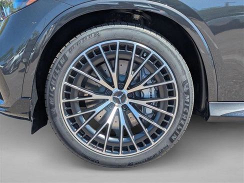 New 2026 Mercedes-Benz GLC 43 AMG 4MATIC Coupe image 9