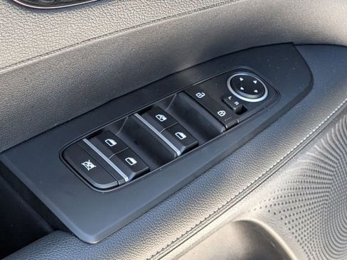 Used 2024 Kia Forte GT-Line w/ GT-Line Premium Package image 12