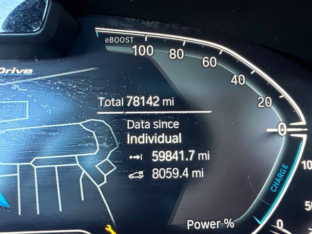 Used 2023 BMW 530e w/ Premium Package RWD image 23
