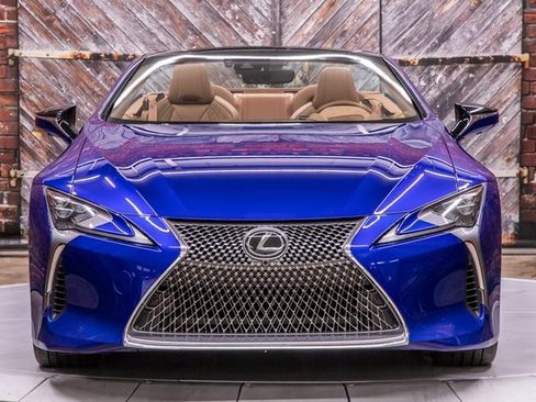 Used 2024 Lexus LC 500 Convertible image 17