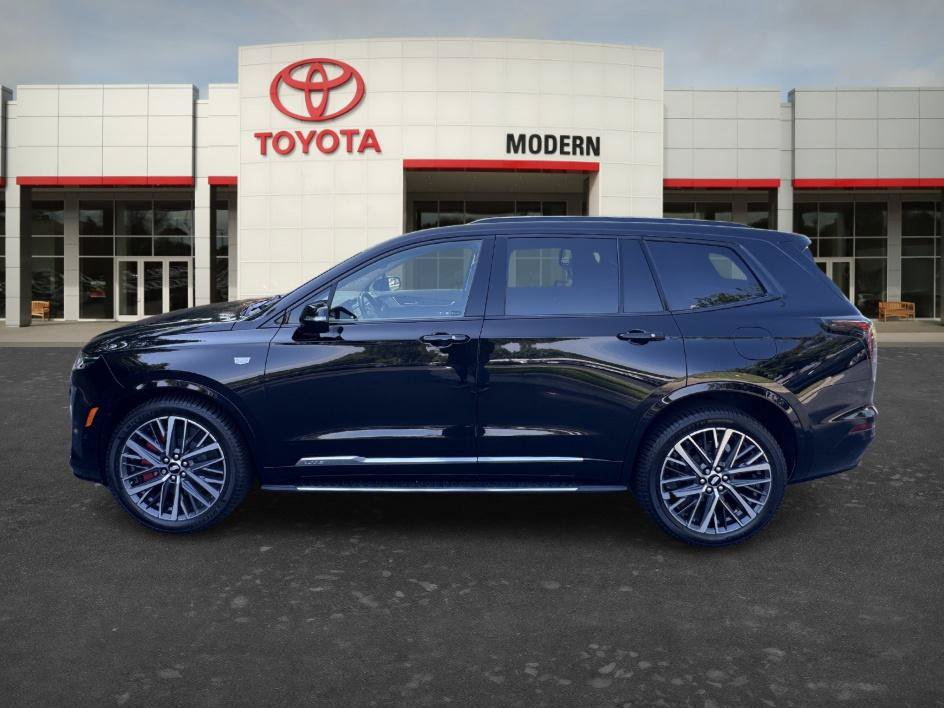 Used 2023 Cadillac XT6 Sport w/ Platinum Package AWD/4WD image 19