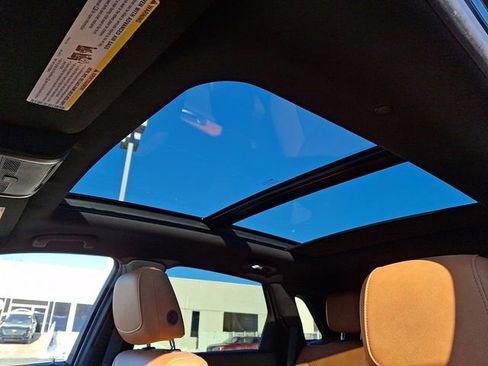 Used 2020 Cadillac XT5 Premium Luxury image 15