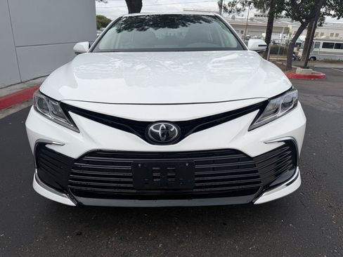 Used 2024 Toyota Camry LE w/ Convenience Package FWD image 6