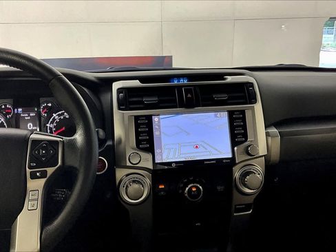 Used 2024 Toyota 4Runner SR5 Premium w/ Moonroof Package image 7