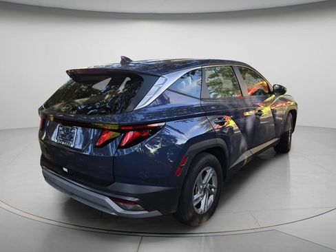 Used 2026 Hyundai Tucson SE FWD image 6