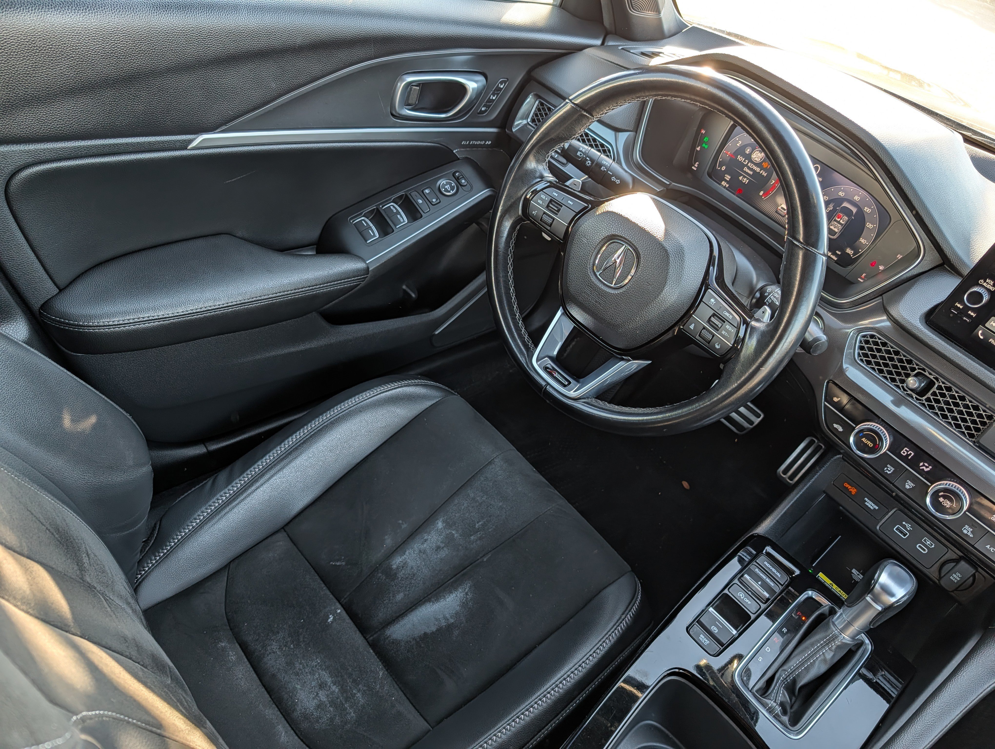 Used 2024 Acura Integra A-Spec w/ Technology Package FWD image 9
