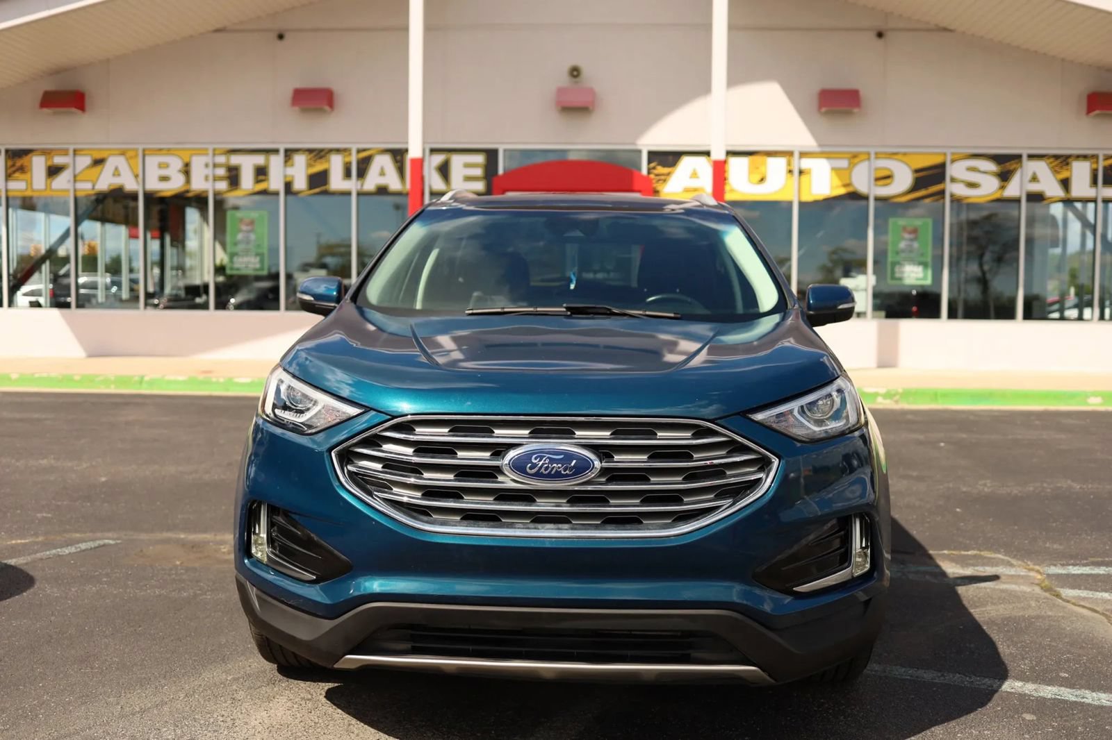 Used 2020 Ford Edge SEL FWD image 2