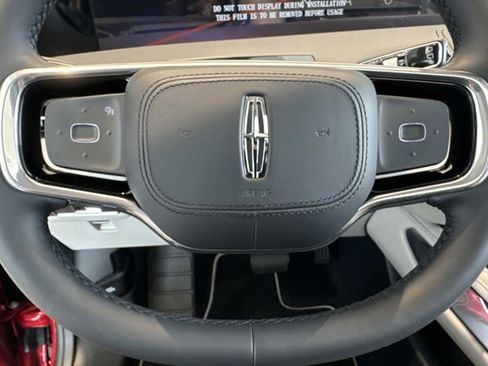 New 2026 Lincoln Nautilus Reserve image 25