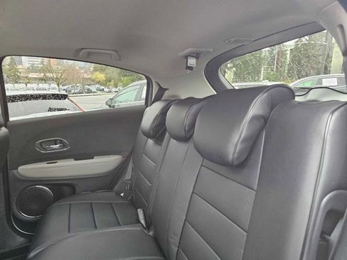 Used 2022 Honda HR-V EX image 20