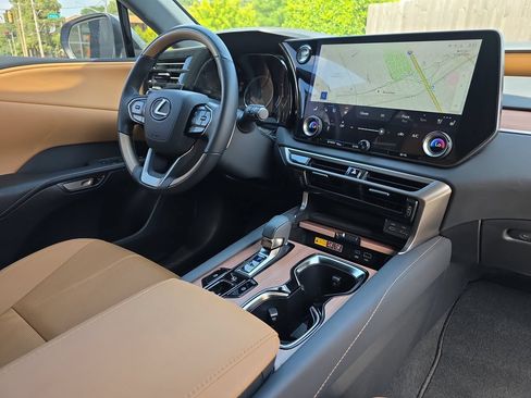 Used 2024 Lexus RX 350 Premium w/ Accessory Package (Z1) FWD image 16