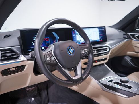 Used 2023 BMW i4 eDrive40 w/ Premium Package RWD image 6
