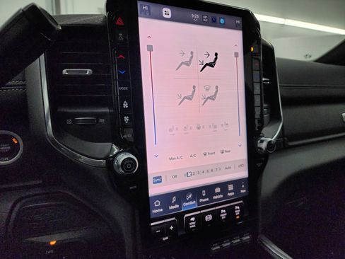 Used 2025 RAM 3500 Laramie image 54