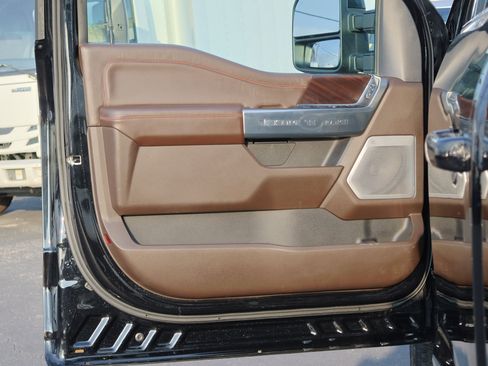 Certified 2024 Ford F250 King Ranch image 11