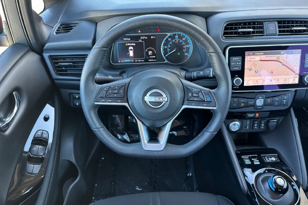 Used 2025 Nissan Leaf SV Plus FWD image 13
