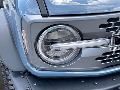 Used 2024 Ford Bronco Everglades AWD/4WD image 28