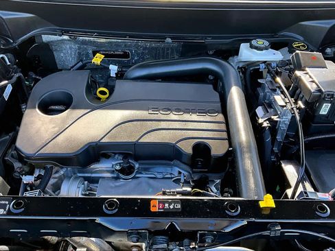 Used 2024 Chevrolet Equinox LS w/ LS Convenience Package FWD image 29