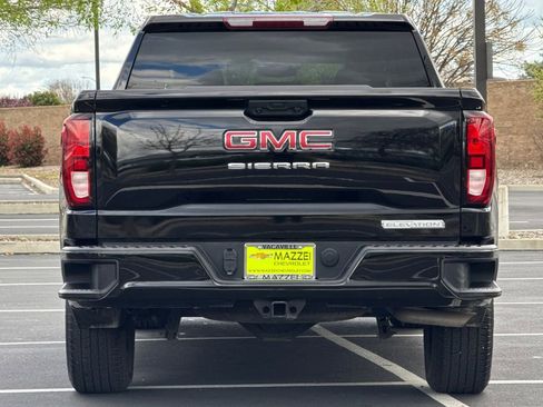 Used 2025 GMC Sierra 1500 Elevation image 12