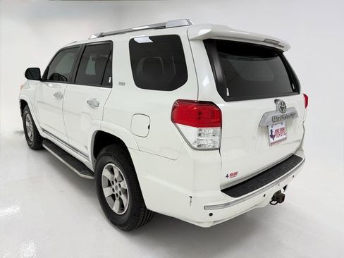 Used 2013 Toyota 4Runner SR5 image 38