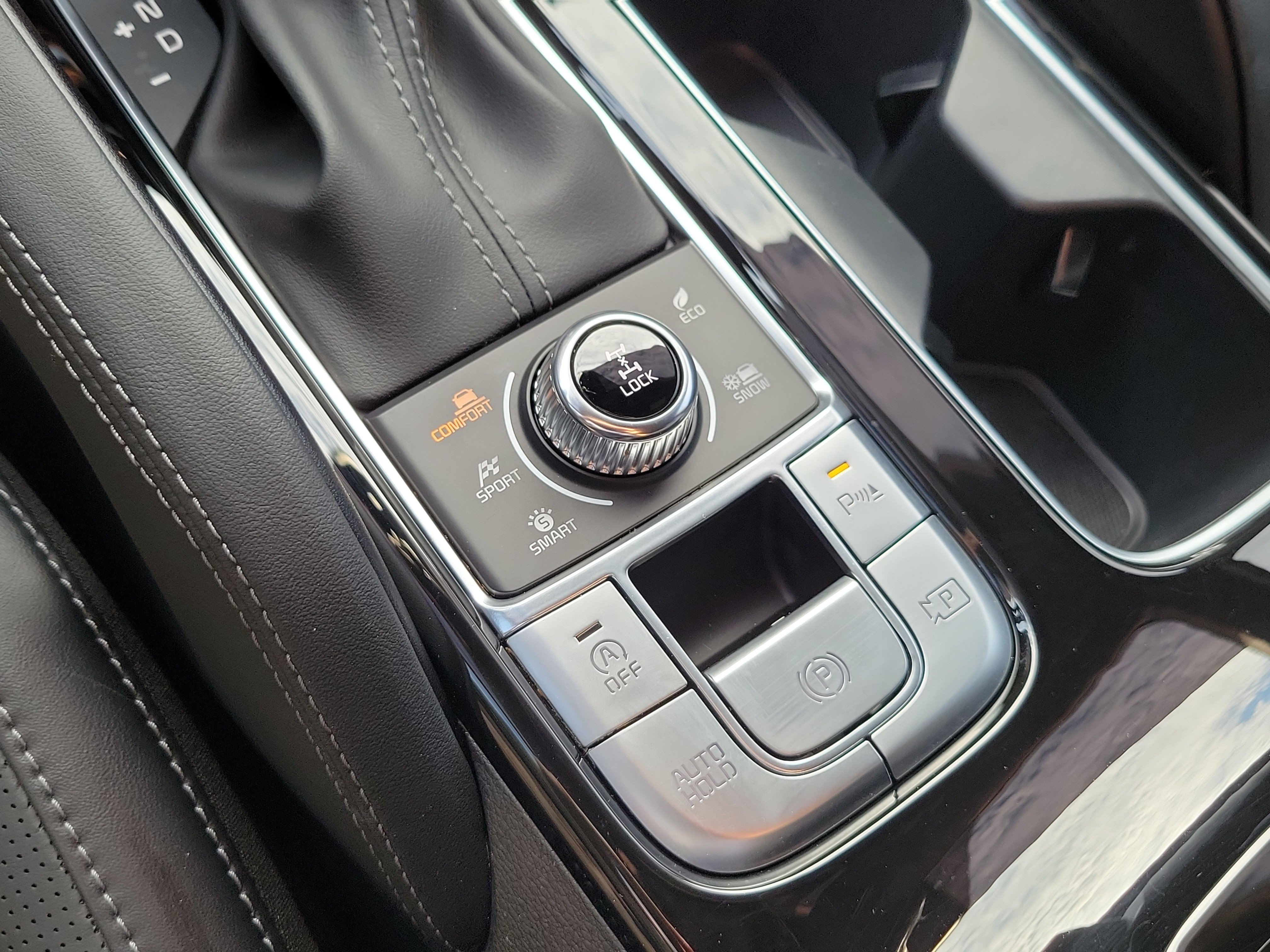 Used 2025 Kia Telluride SX Prestige X-Pro AWD/4WD image 39