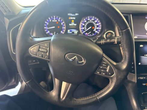 Used 2017 INFINITI Q50 2.0t w/ Moonroof Package AWD/4WD image 24