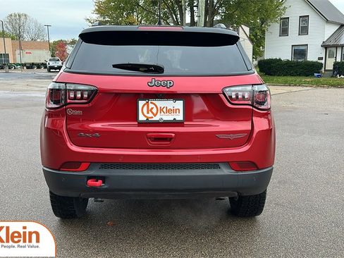 Used 2024 Jeep Compass Trailhawk image 7