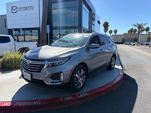 Used 2023 Chevrolet Equinox Premier FWD image 3