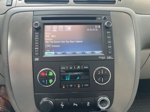 Used 2012 Chevrolet Tahoe LT RWD image 11