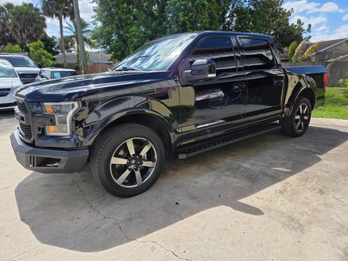 Used 2016 Ford F150 Lariat w/ Equipment Group 501A Mid image 3