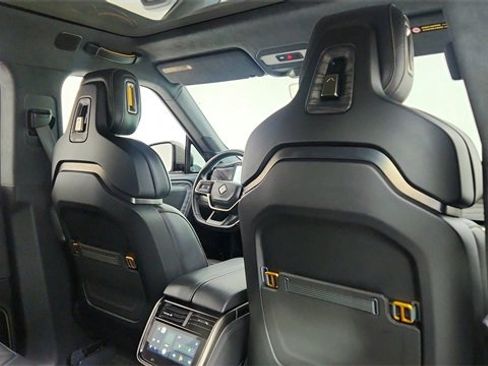 Used 2022 Rivian R1T Launch Edition image 27