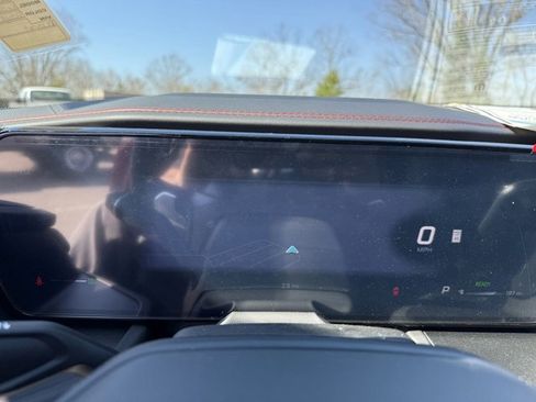 New 2024 Dodge Charger R/T w/ Plus Group image 17