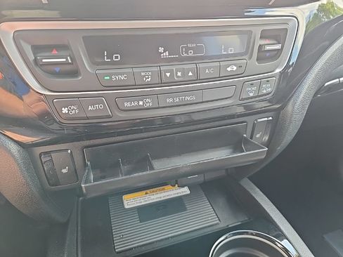 Used 2023 Honda Ridgeline Black Edition image 52