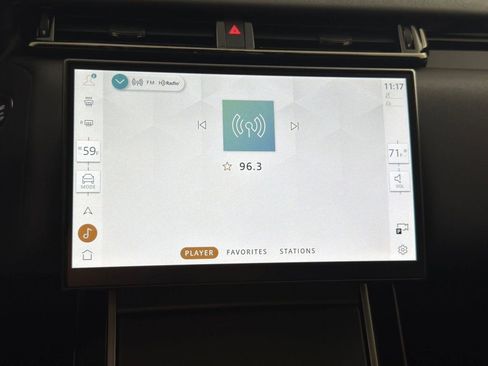 Used 2026 Land Rover Range Rover Velar S image 25