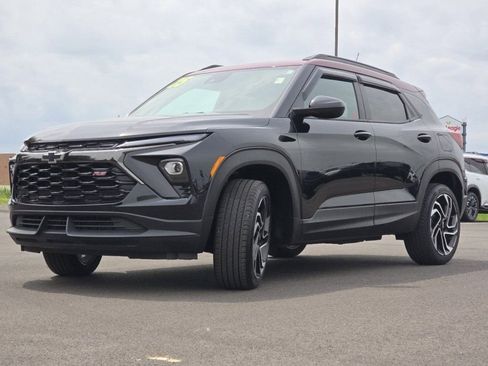Used 2025 Chevrolet TrailBlazer RS w/ Convenience Package AWD/4WD image 13