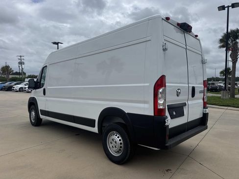 New 2026 RAM ProMaster 2500 w/ Convenience Group FWD image 5