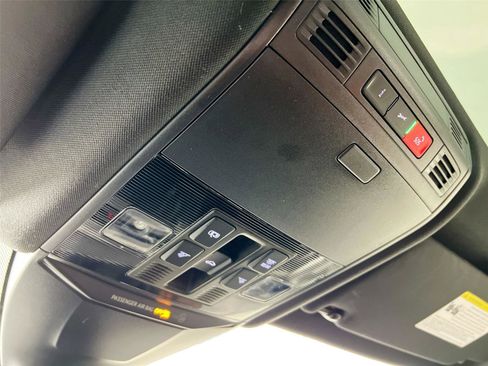 Used 2021 Volkswagen Arteon SEL image 13