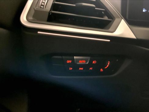 Used 2024 BMW 330i xDrive Sedan w/ Convenience Package AWD/4WD image 33