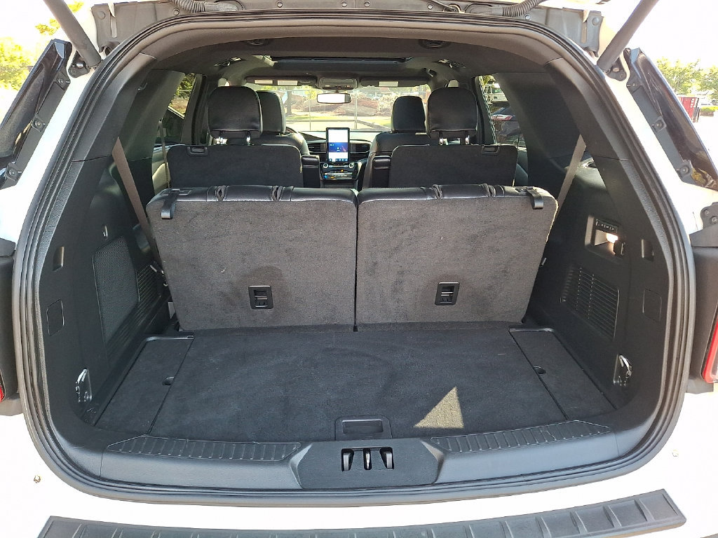 Used 2023 Ford Explorer ST w/ Equipment Group 401A AWD/4WD image 30