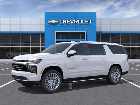 New 2026 Chevrolet Suburban LT AWD/4WD image 26