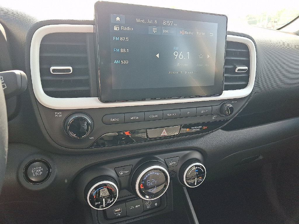 New 2026 Hyundai Venue SEL FWD image 10